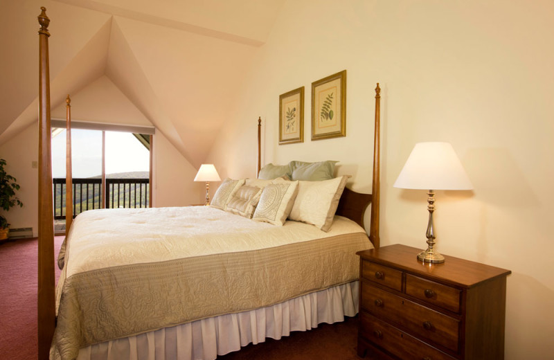 Condo bedroom at Wintergreen Resort.