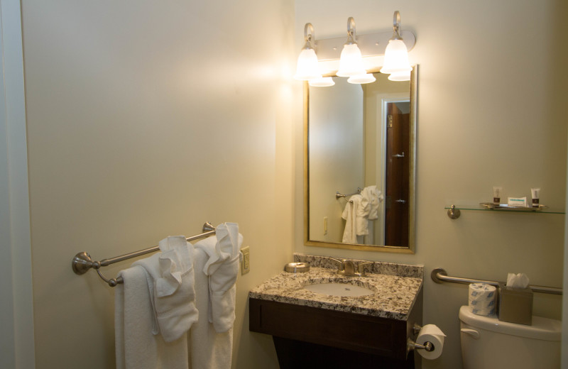 Bathroom at Lambuth Inn.