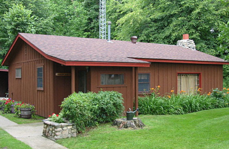 Cabin exterior at Fremont's Point Resort.