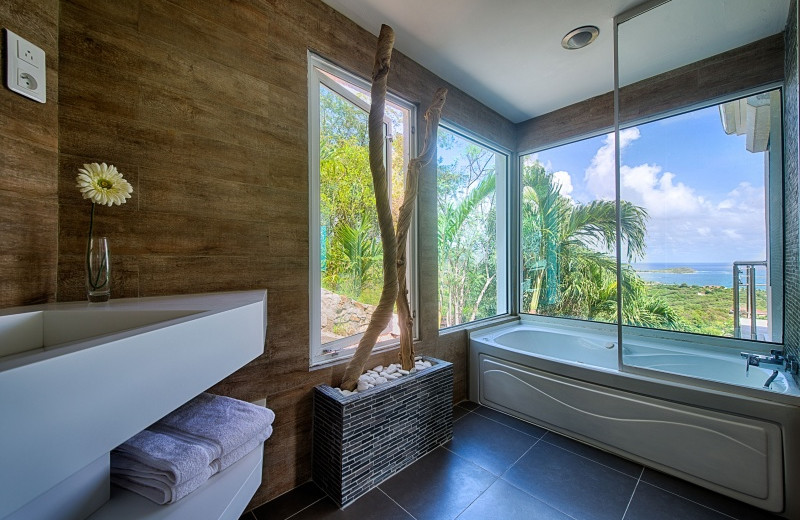 Villa bathroom at Island Properties Luxury Rentals.