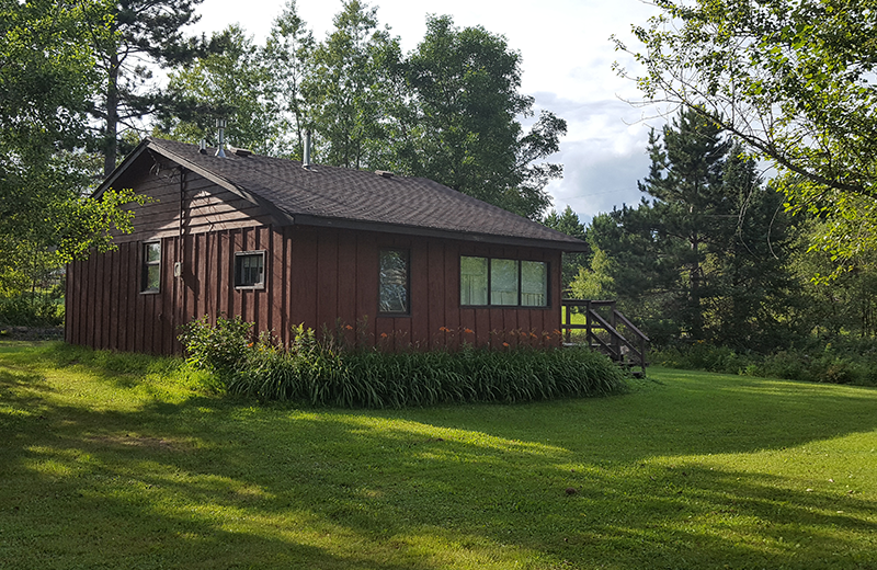 Cabin at Eagle's Nest Resort.