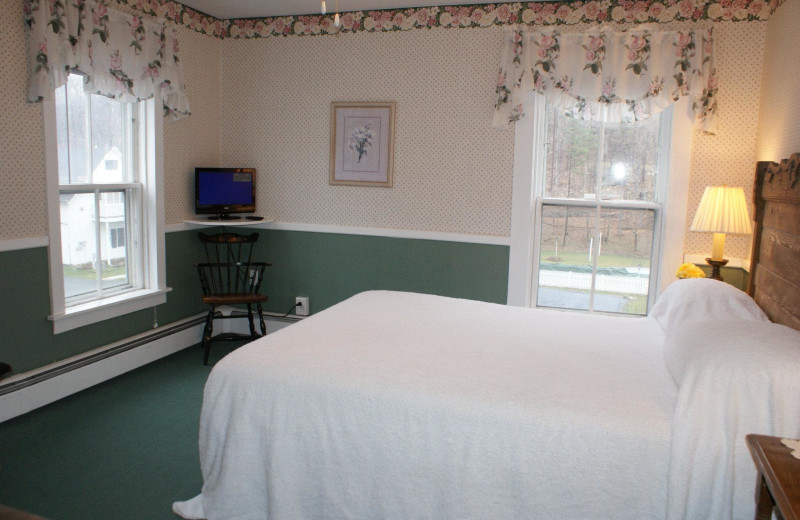 Guest room at Echo Lake Inn.