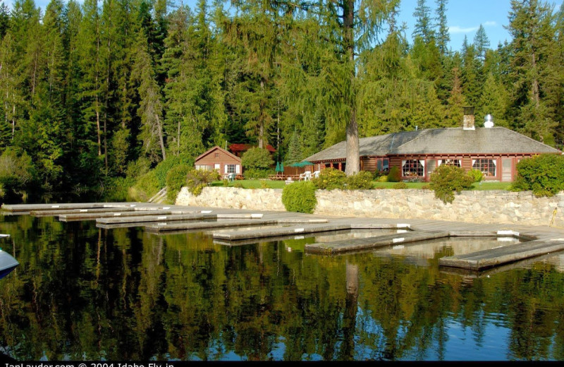 Exterior view of Elkins Resort.