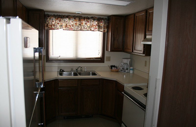 Guest kitchen at Flaming Gorge Lodge.