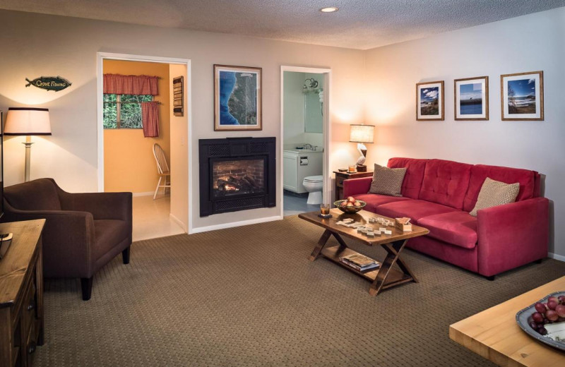 Guest room at Trinidad Inn.