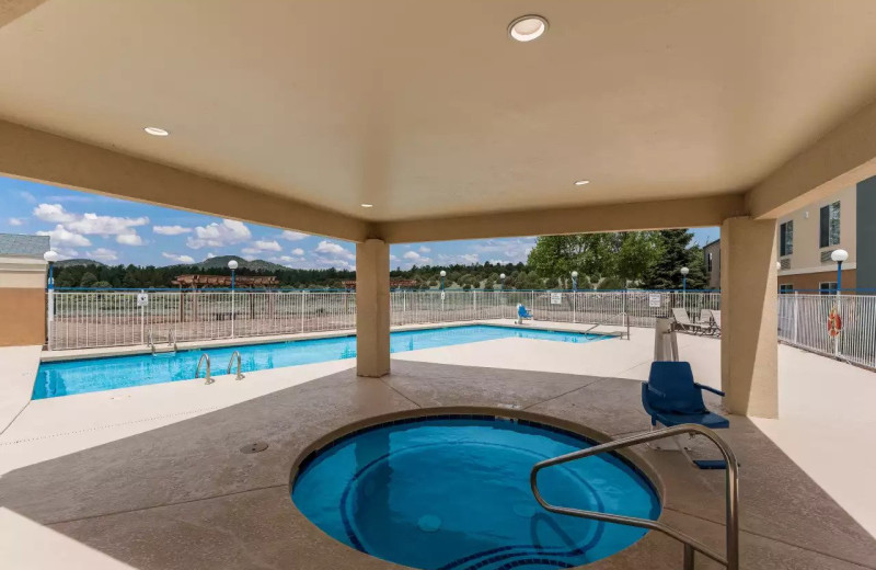 Outdoor pool at Quality Inn Near Grand Canyon.