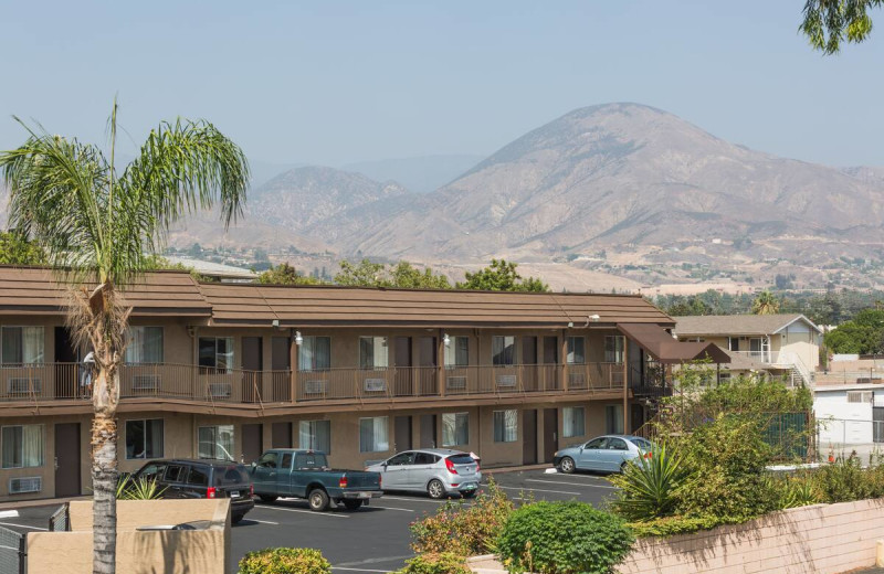 Exterior view of Days Inn-San Bernardino.