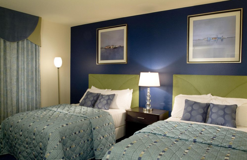 Guest bedroom at Wyndham Ocean Boulevard.