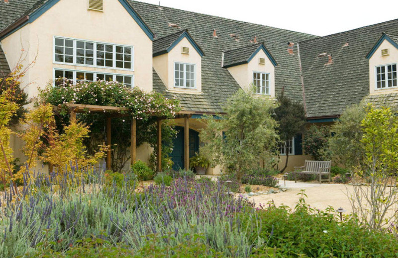 Exterior view of Seal Cove Inn.