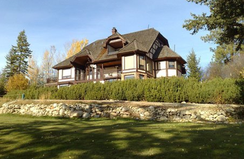 Exterior view of Castle on the Mountain.