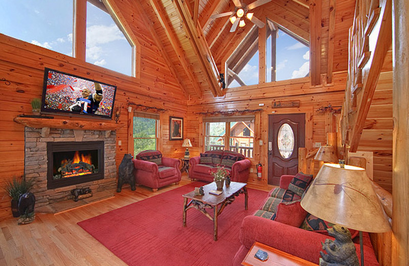 Cabin living room at Cabin Fever Vacations.