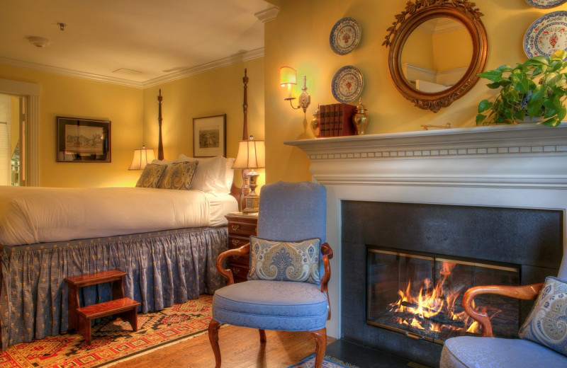 Guest room at Francis Malbone House.