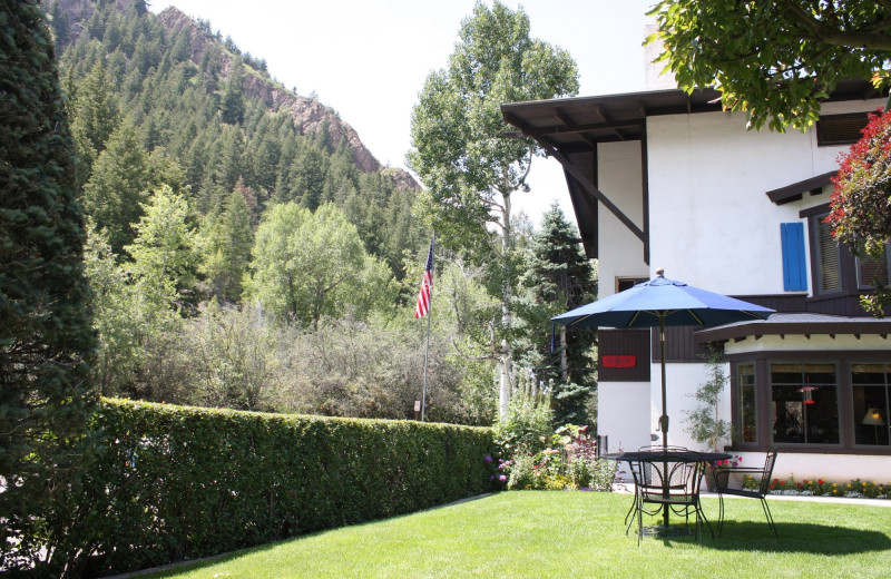 Patio at St. Moritz Lodge & Condominiums.