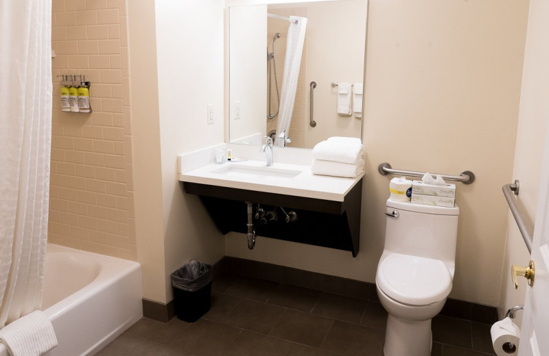 Guest bathroom at Candlewood Suites - Stevensville.