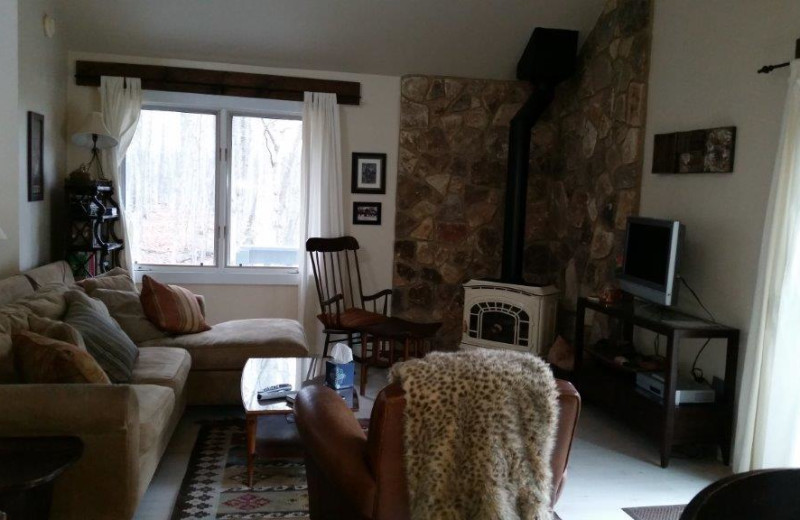 Rental living room at Door County Vacancies.