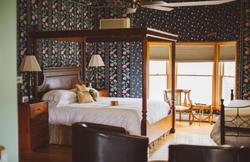 Guest room at Albergo Allegria.