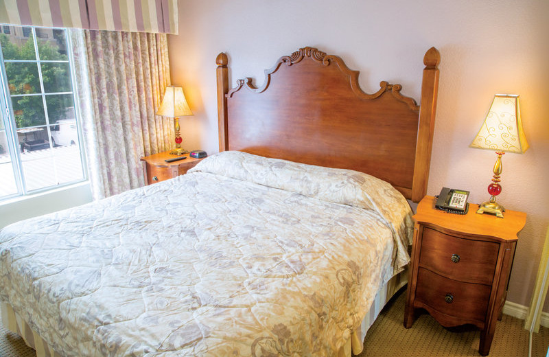 Guest bedroom at Holiday Inn Club Vacations at Desert Club Resort.