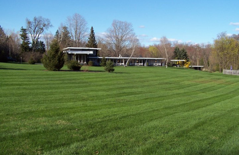 Exterior View of Silvanus Lodge