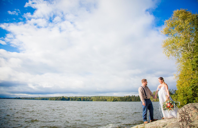 Weddings at Ludlow's Island Resort.