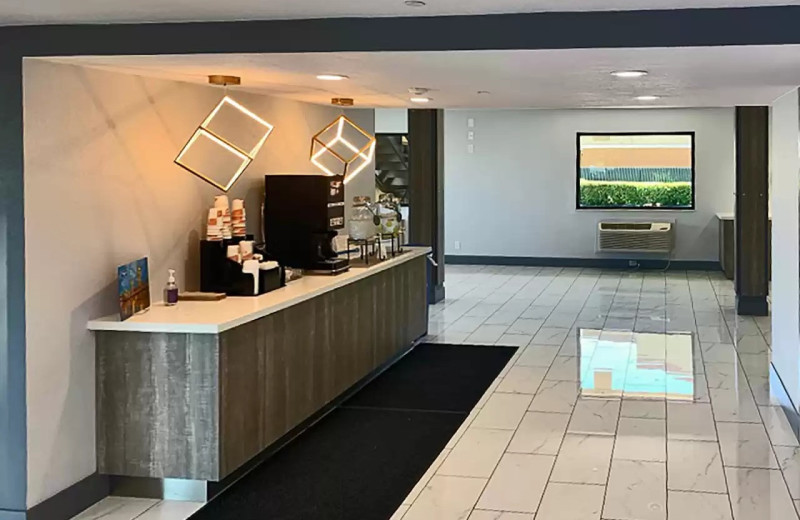 Breakfast at Rodeway Inn Sacramento-University Area.