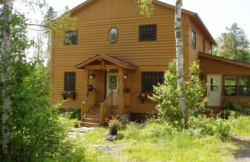 Exterior view of Poplar Creek  B & B.