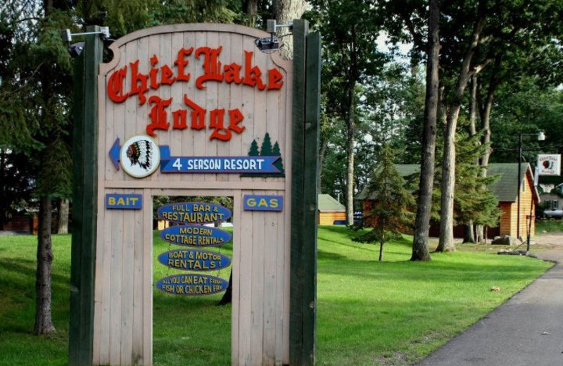 Welcome to Chief Lake Lodge