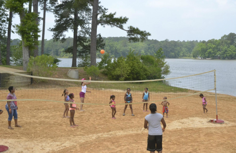 Volleyball court at Yogi on the Lake.