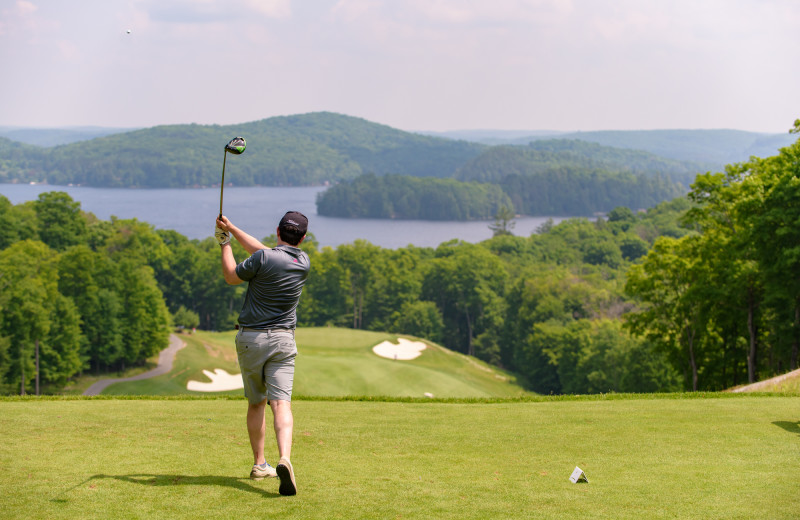 Golf at Port Cunnington Lodge & Resort.