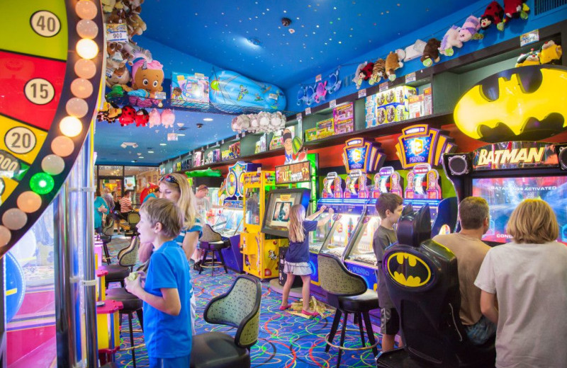 Arcade at Grand Bear Resort at Starved Rock