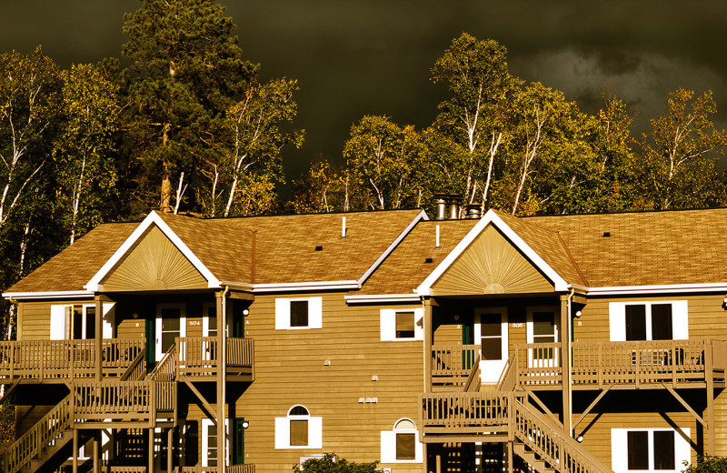 Exterior view of Villas at Giants Ridge.