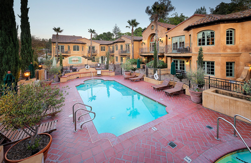 Swimming Pool & Hot Tub at Hotel Los Gatos