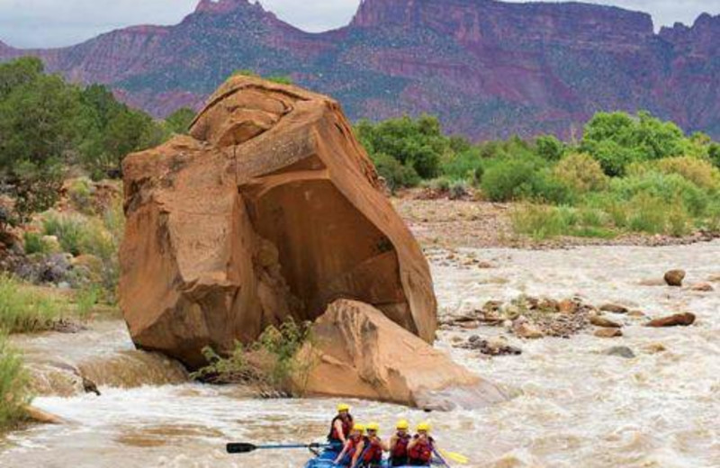 Rafting at Gateway Canyons Resort 