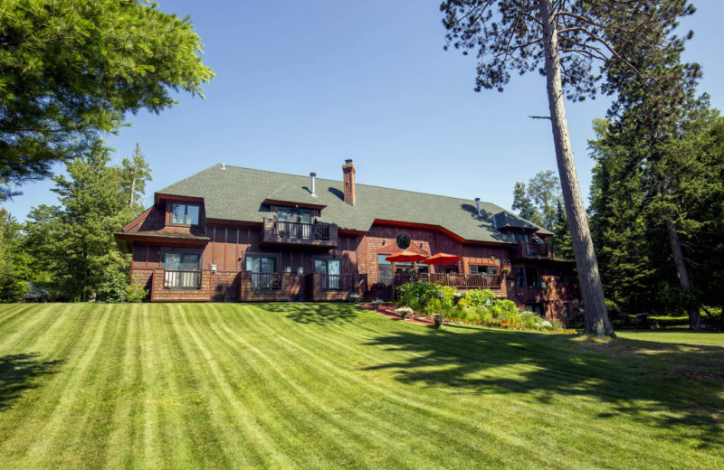 Exterior view of Siskiwit Bay Lodge.