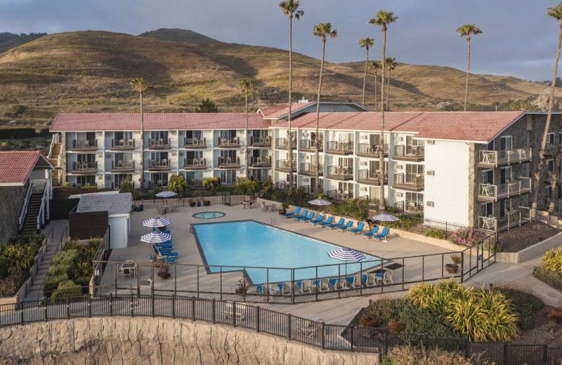 Outdoor pool at Shore Cliff Hotel.