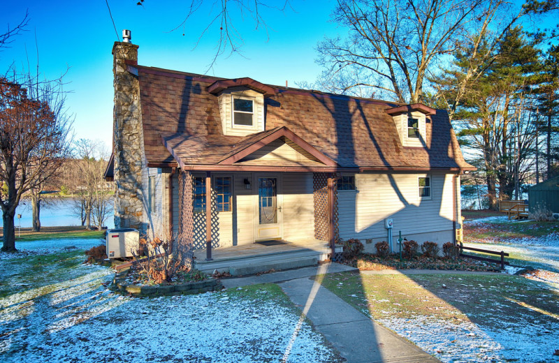 Rental exterior at Cut Above Cabins.