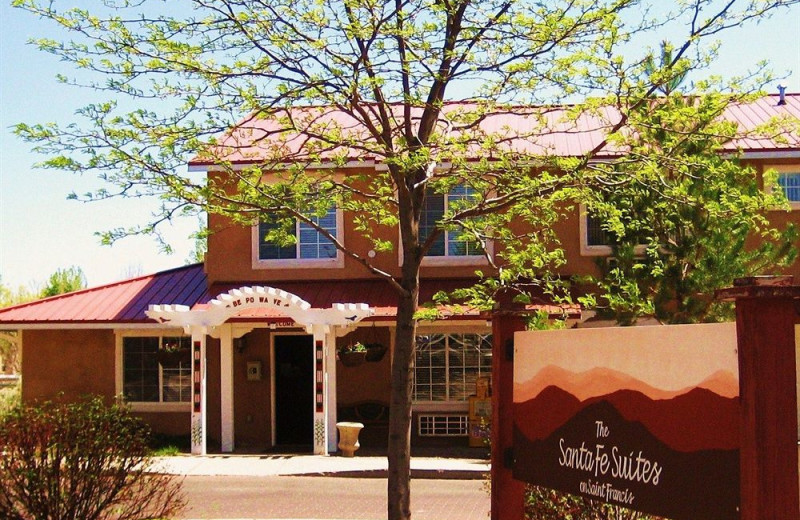 Exterior view of The Santa Fe Suites Hotel.