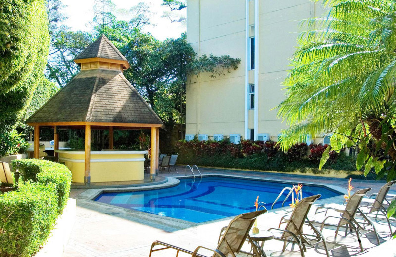 Pool at Apartotel Villas Del Rio.