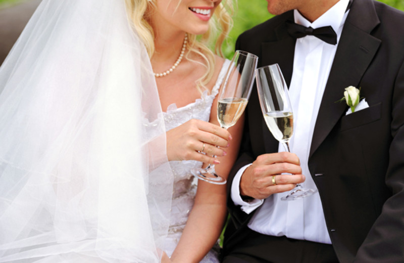 Wedding couple at Sheepscot Harbour Village & Resort.