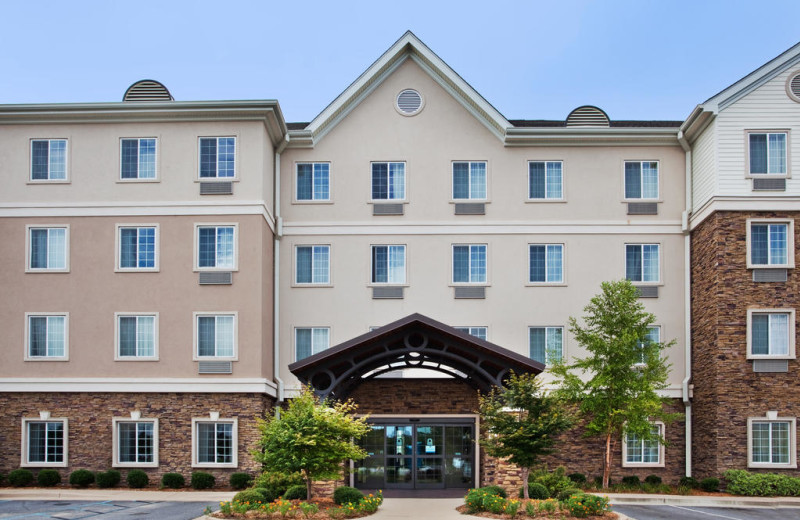 Exterior view of Staybridge Suites COLUMBUS FT. BENNING.