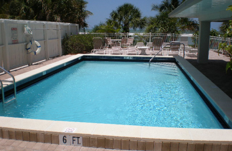 Outdoor Pool at Kathy Nesbit Vacations