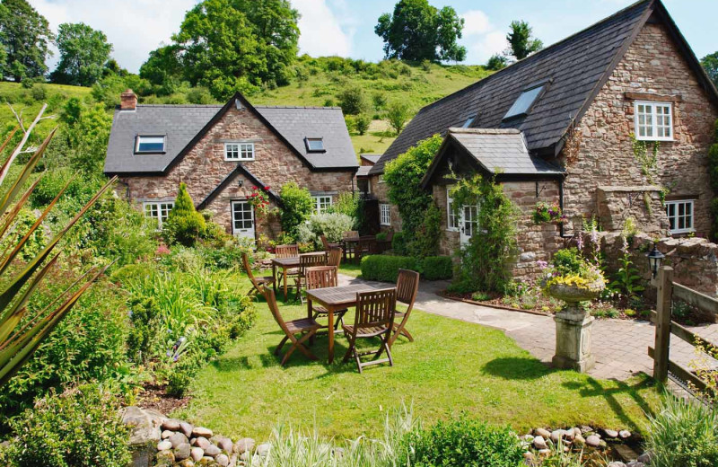 Exterior view of Tudor Farmhouse Hotel.