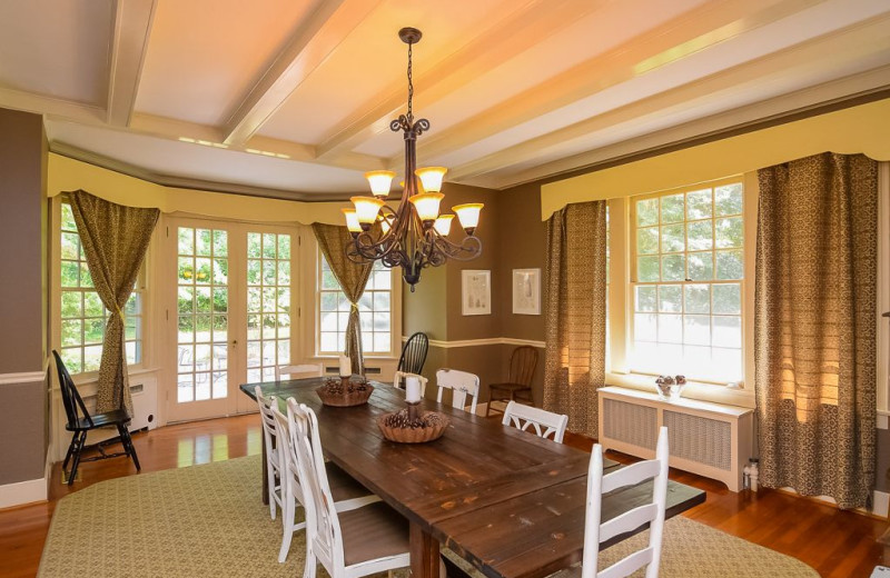 Rental dining room at Sandhills Rentals.