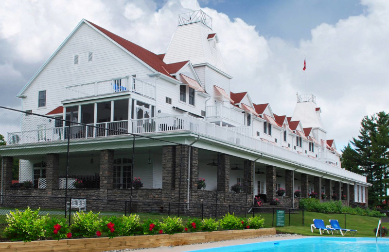 Outdoor pool at Windermere House.