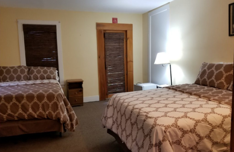 Guest room at Hammo's Lodge.