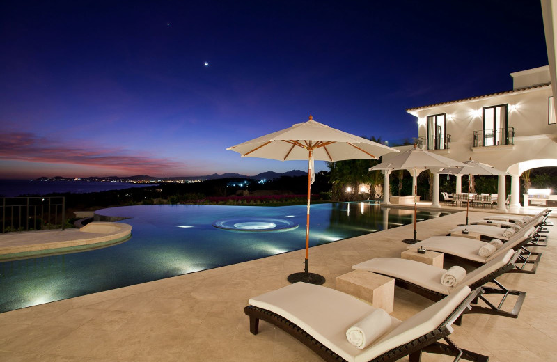 Rental pool at Sun Cabo Vacations.