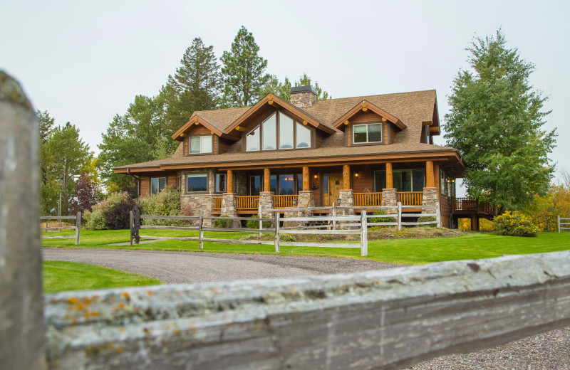 Exterior view of Gentry River Ranch.