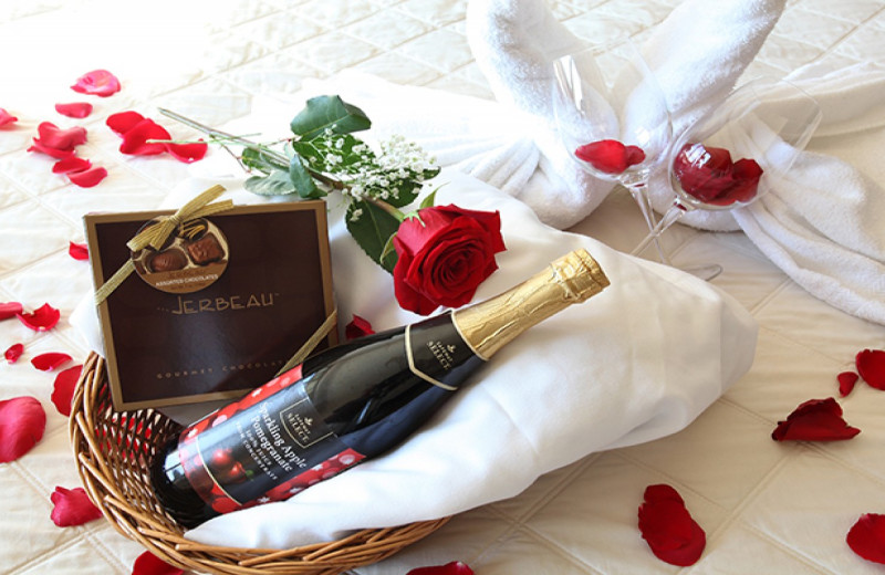 Romance packages at GrandStay Perham.