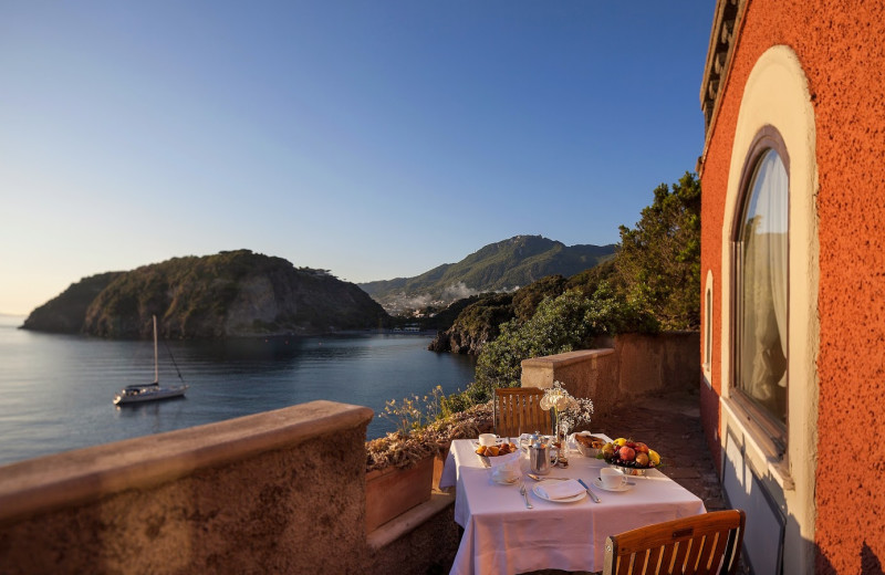 Patio dining at Grande Albergo Mezzatorre.