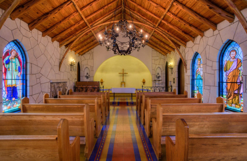 Chapel interior at Mo-Ranch.