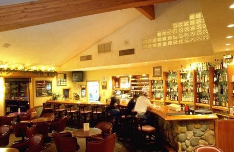 The Lounge at Mount Shasta Resort